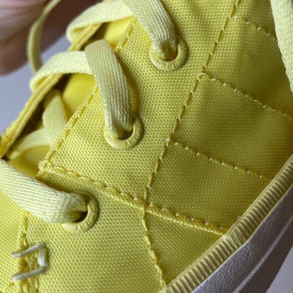 Sperry Yellow Bionic Sneakers Sample Shoes Size 7 - Picture 8 of 15